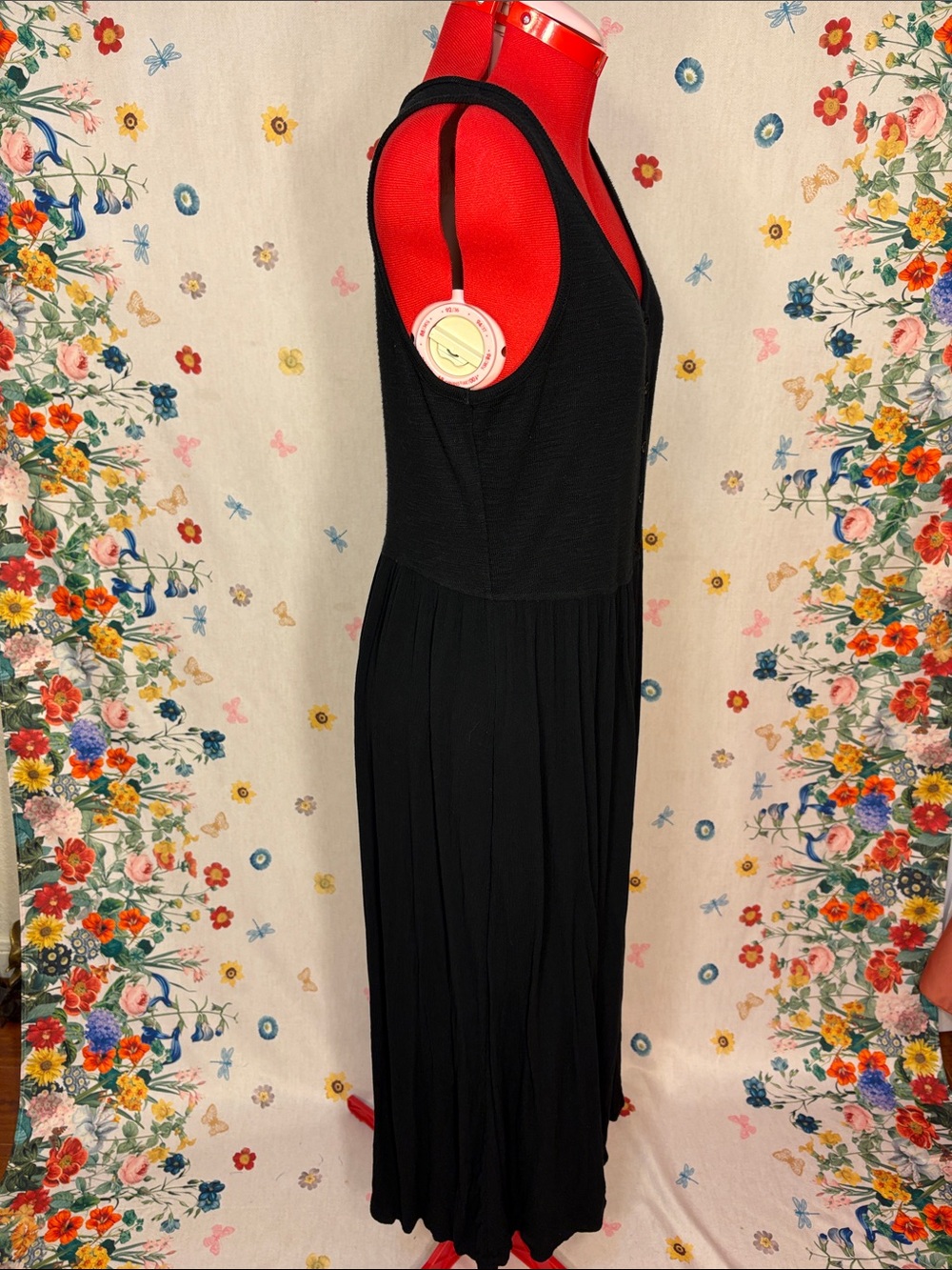 Frye - Comfy Black Sleeveless Button-Front Maxi Dress w/ Pockets 🎉 - Picture 3 of 11